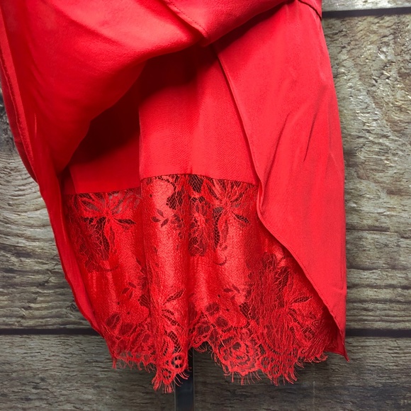 Michelle Mason Size 2 Red Dress Lace Underlay NEW - Picture 5 of 9